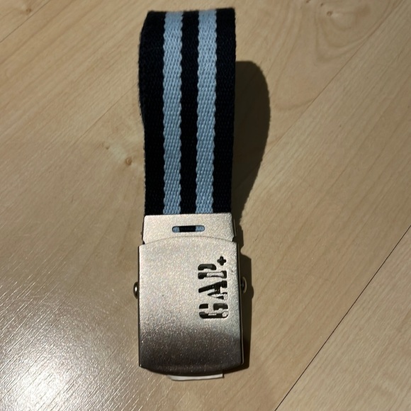 Gap kids belt - Picture 1 of 6